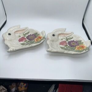 Set 2 2006 Fitz & Floyd Madeline's Garden Easter Bunny Rabbit 6.25" Snack Plates